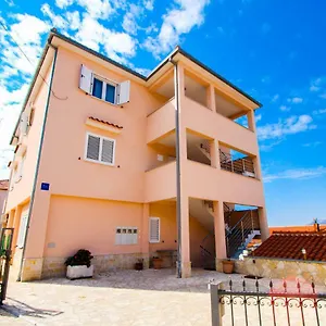 Zlatka Apartament Trogir